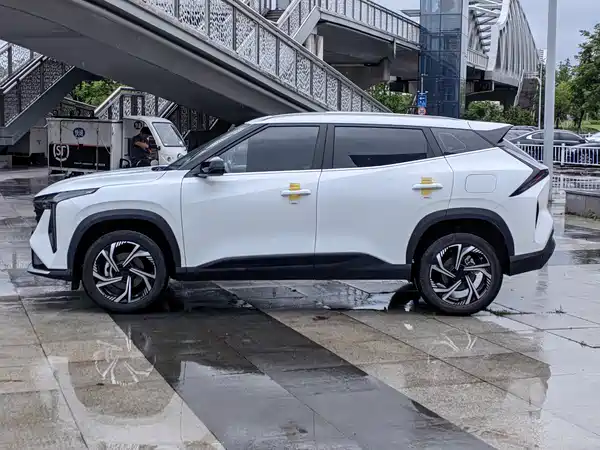 Geely Boyue 2024