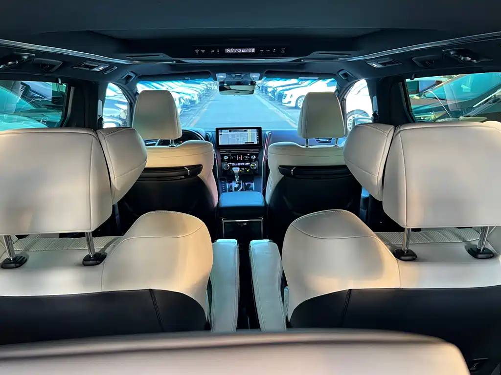 Lexus LM 2021 — фото 14