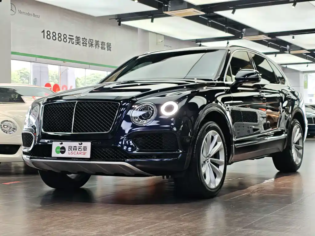 Bentley Bentayga 2020 — фото 1