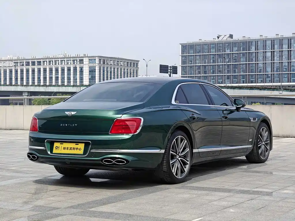 Bentley Flying Spur PHEV 2022 — фото 2