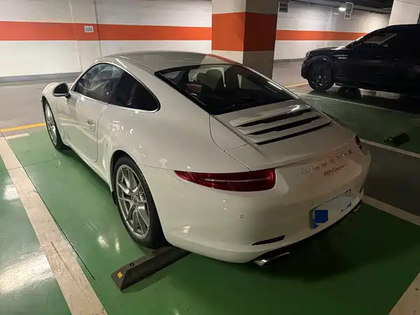 Porsche 911 2013