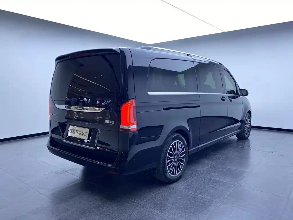 Mercedes-Benz V-Class 2019 — фото 6