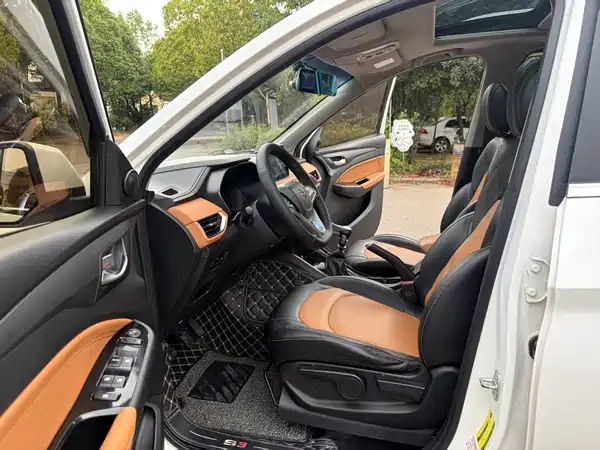 Wuling Hongguang S3 2018