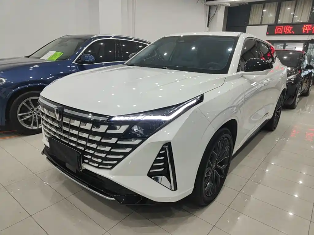 Changan UNI-Z 2025