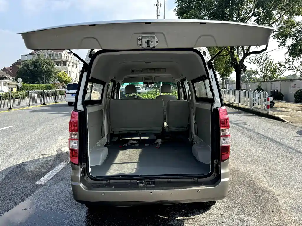 Jinbei Hiace X30L 2018 — фото 14