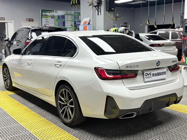 BMW 3 Series 2023