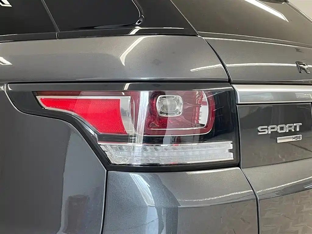 Land Rover Sport 2015 — фото 11