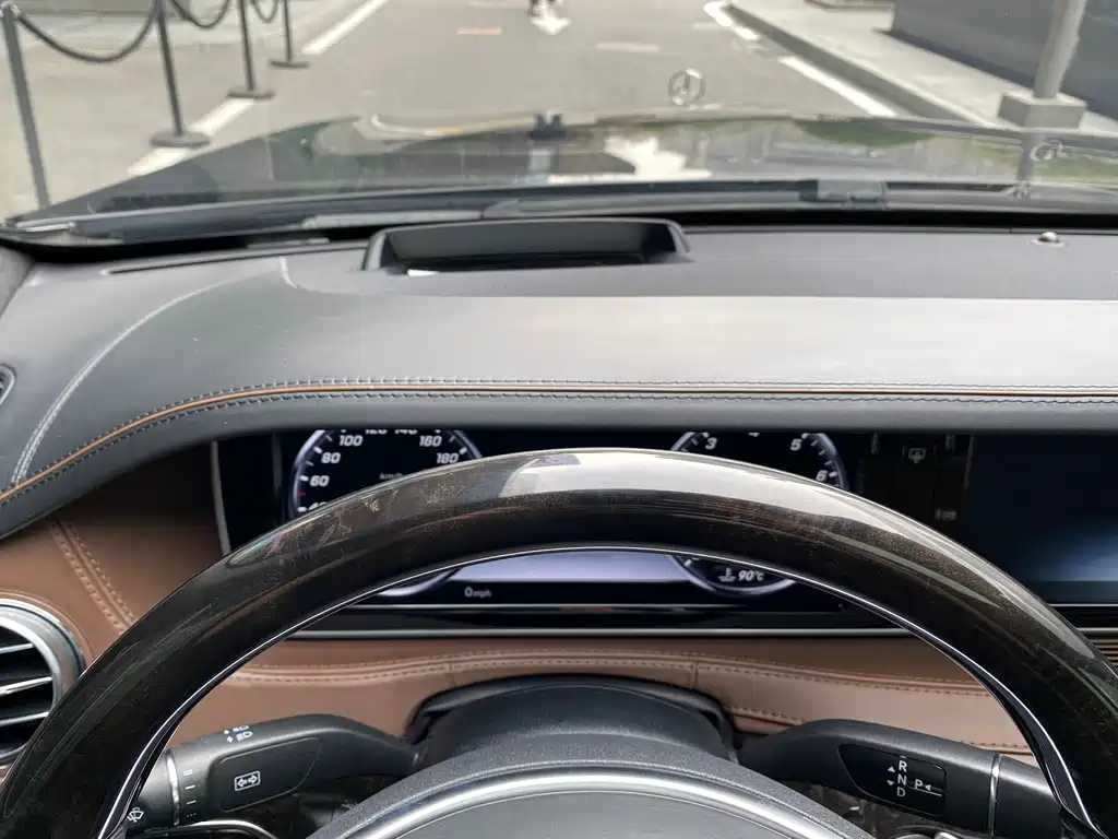 Mercedes-Benz S-Class 2015 — фото 11