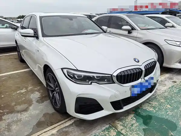 BMW 3 Series 2020
