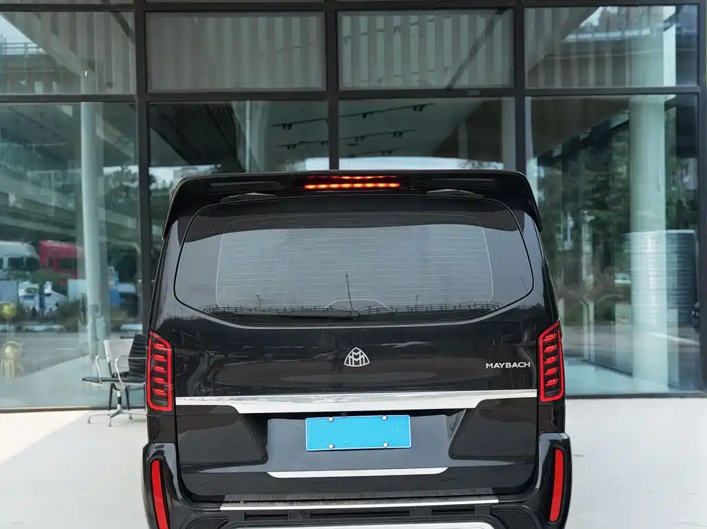 Mercedes-Benz Vito 2022 — фото 17