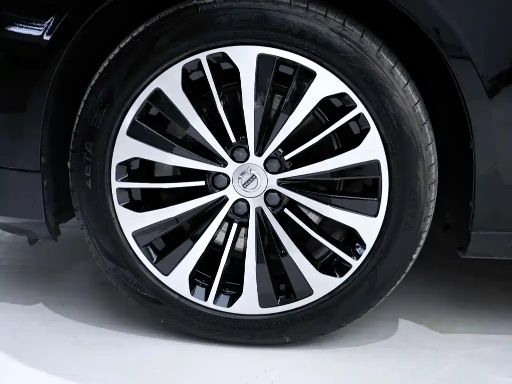 Volvo S90 2023 — фото 11