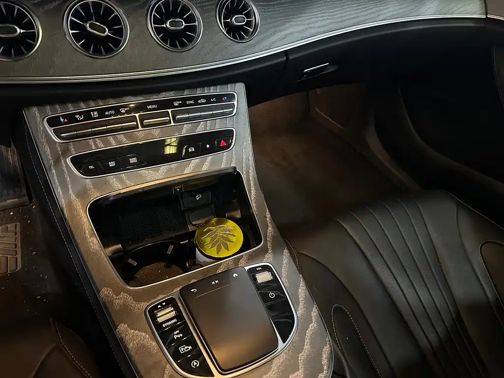 Mercedes-Benz CLS 2021 — фото 10