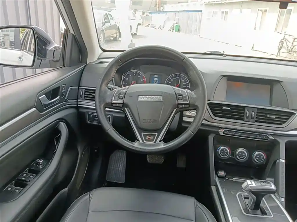 Haval H6 2018 — фото 11