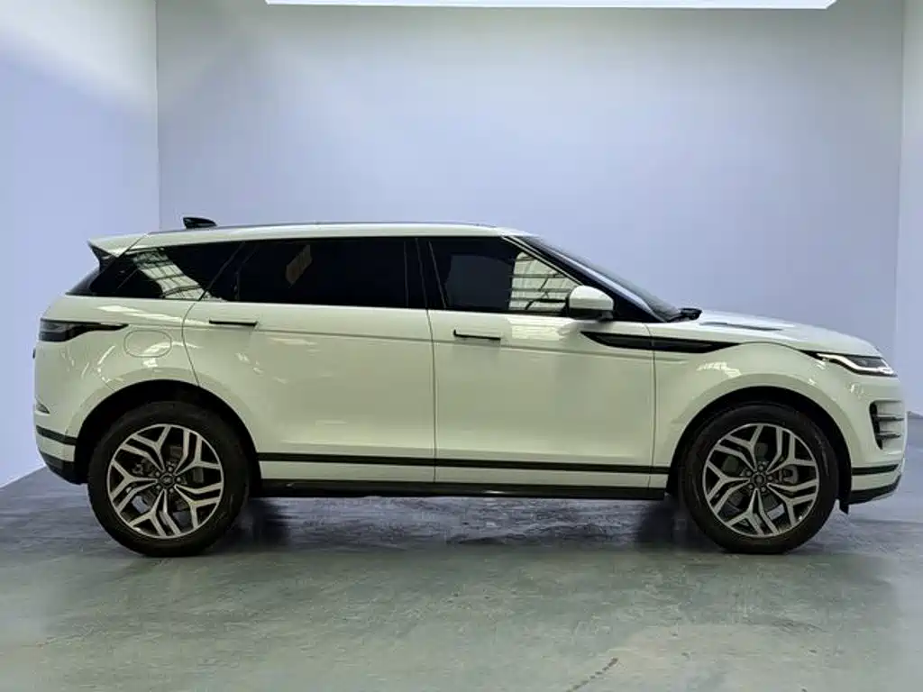 Land Rover Evoque 2023