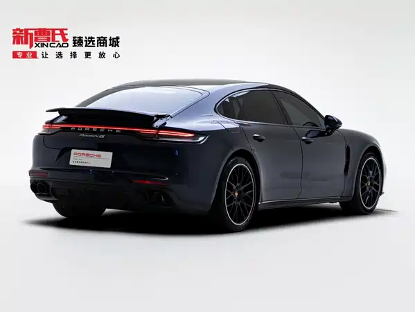 Porsche Panamera 2022