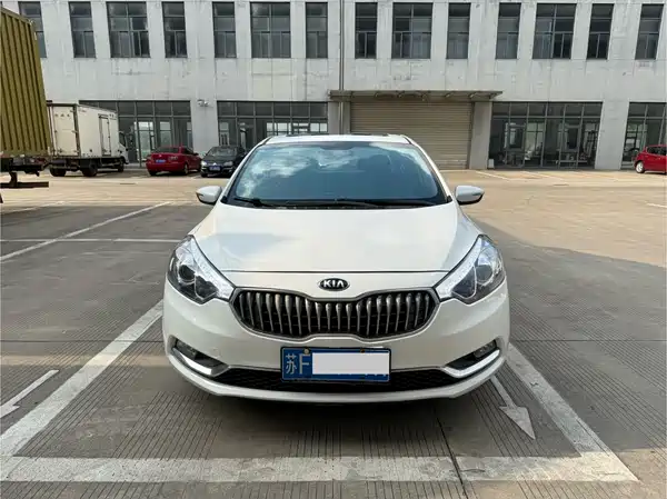 Kia K3 2015
