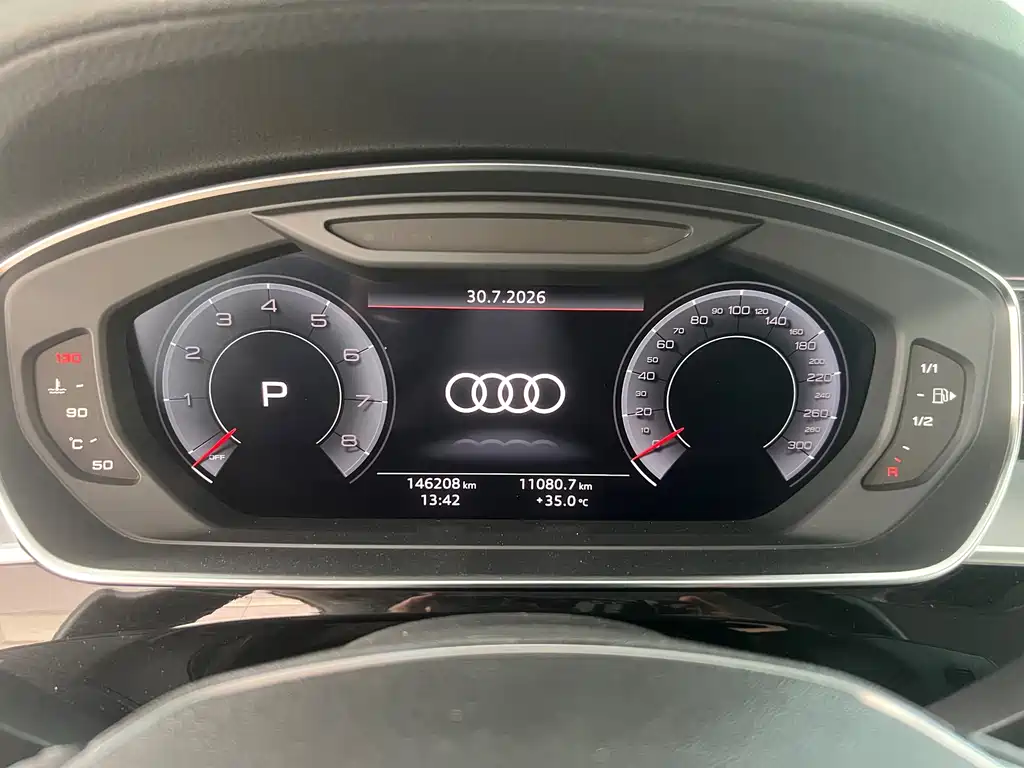 Audi A8 2020 — фото 11