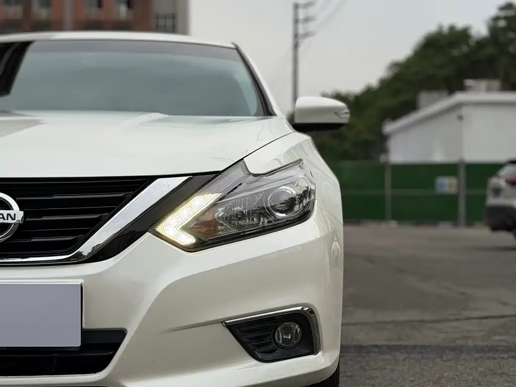 Nissan Teana 2018 — фото 4