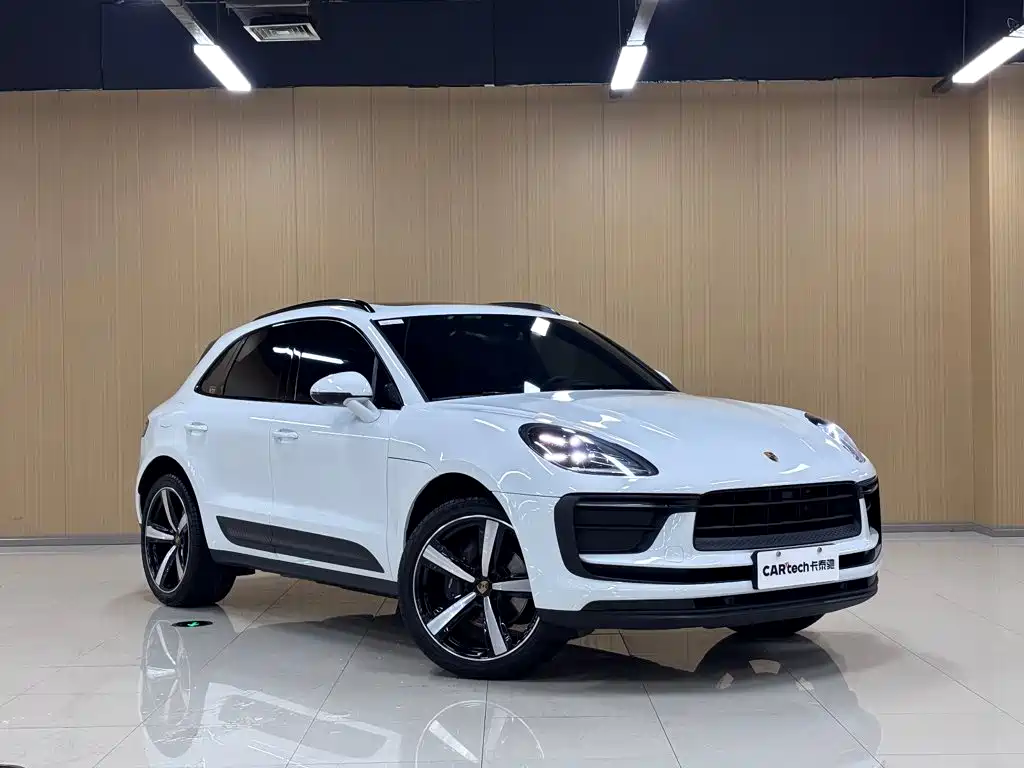 Porsche Macan 2023 — фото 5