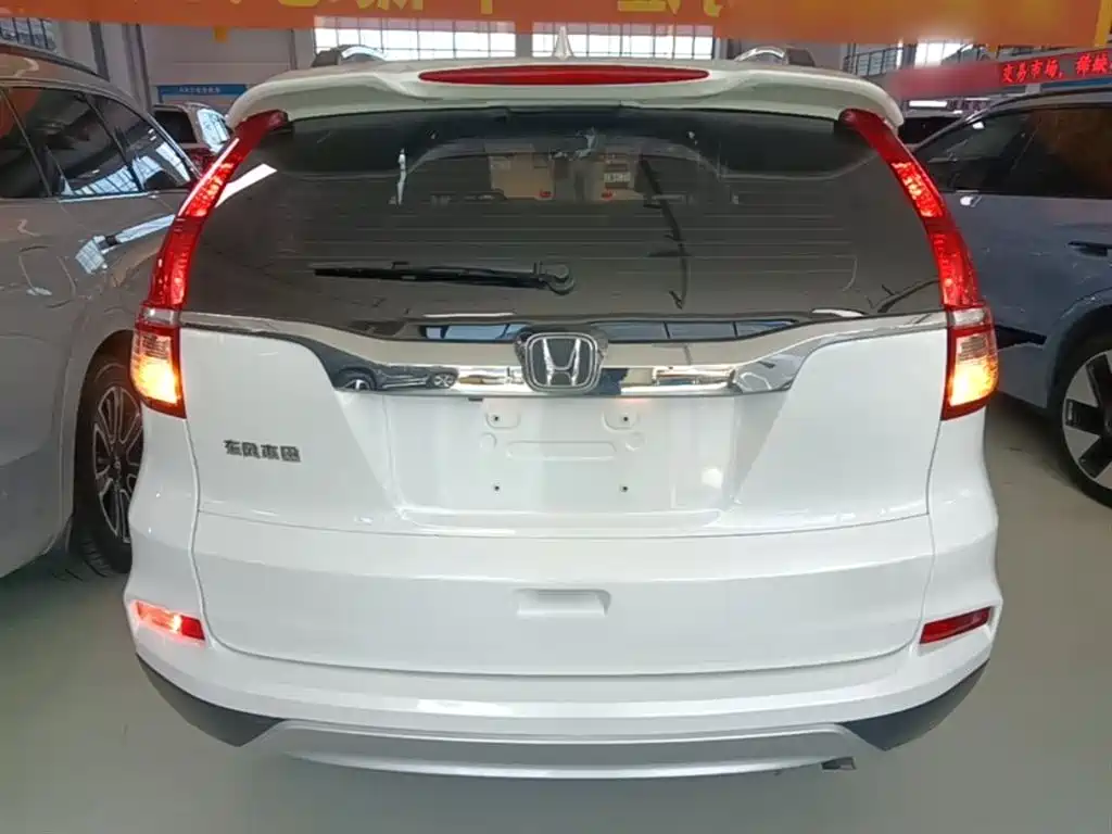 Honda CR-V 2016 — фото 4