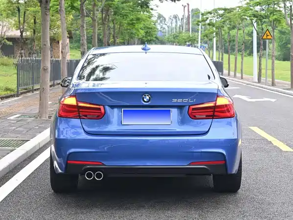 BMW 3 Series 2017