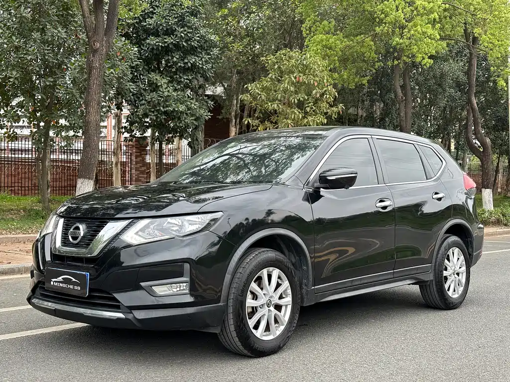 Nissan X-Trail 2019 — фото 1