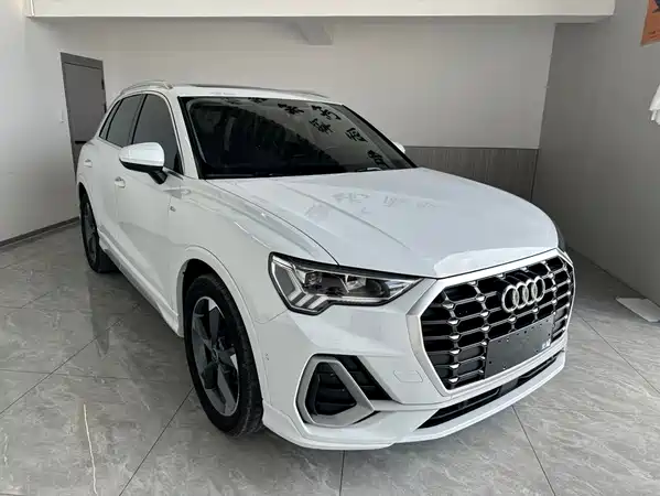 Audi Q3 2023