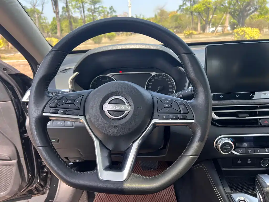 Nissan Teana 2023 — фото 10