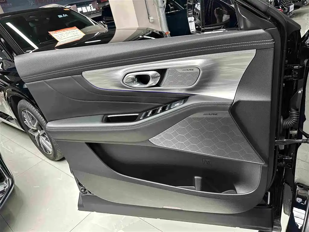 GAC Motor Trumpchi GS8 2023 — фото 24