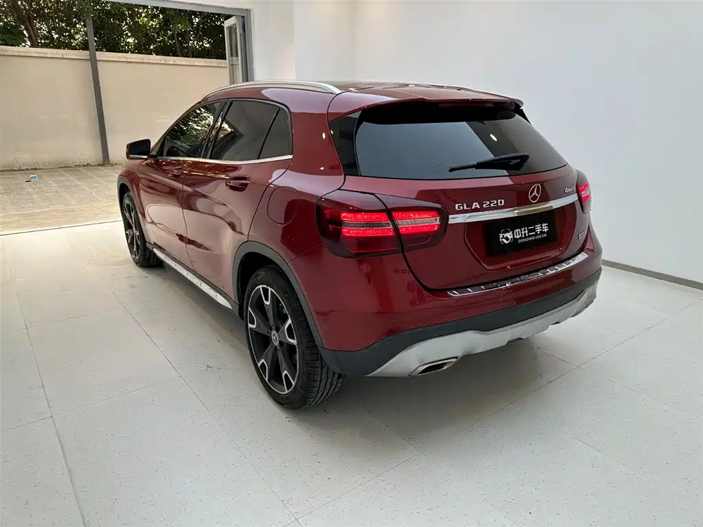 Mercedes-Benz GLA 2017 — фото 5