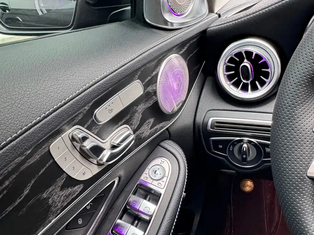 Mercedes-Benz C-Class 2021 — фото 15