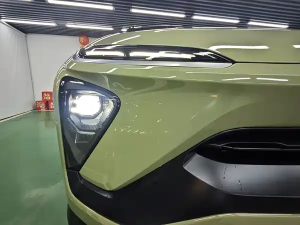 NIO ES6 2020