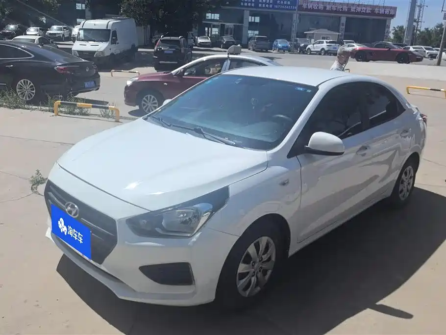 Hyundai Verna 2020 — фото 1
