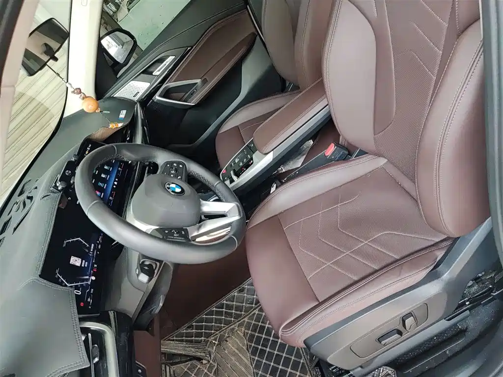 BMW X1 2025 — фото 11