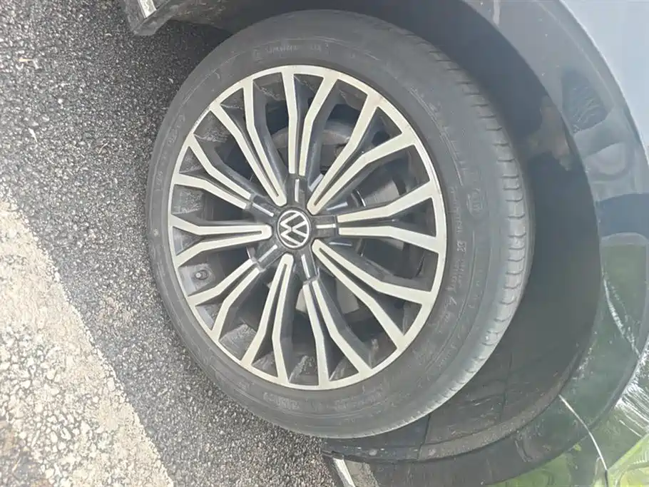Volkswagen Phideon 2021
