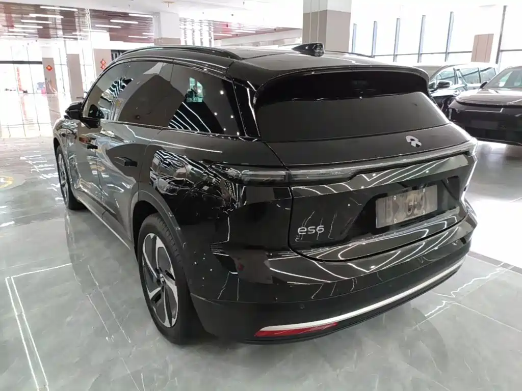NIO ES6 2025