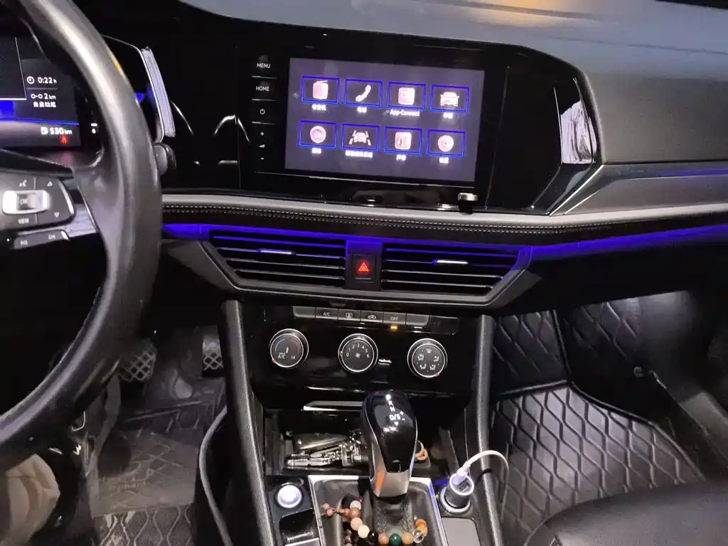Volkswagen Sagitar 2021