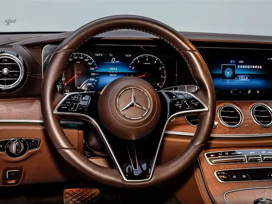 Mercedes-Benz E-Class 2021 — фото 22