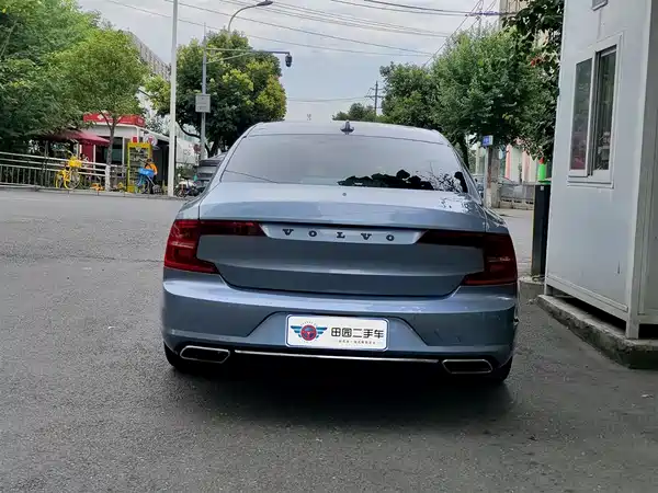 Volvo S90 2020