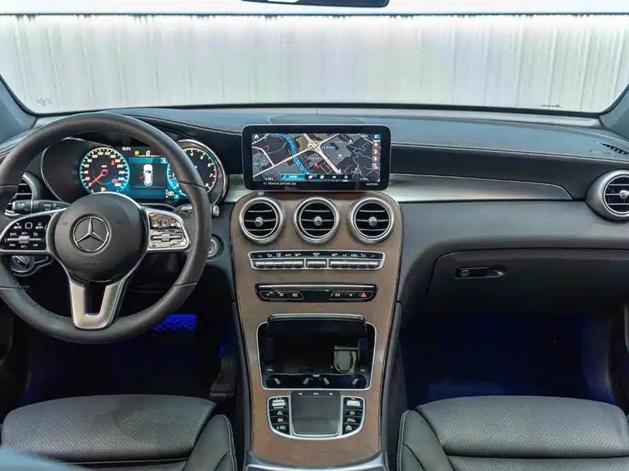 Mercedes-Benz GLC 2022 — фото 11