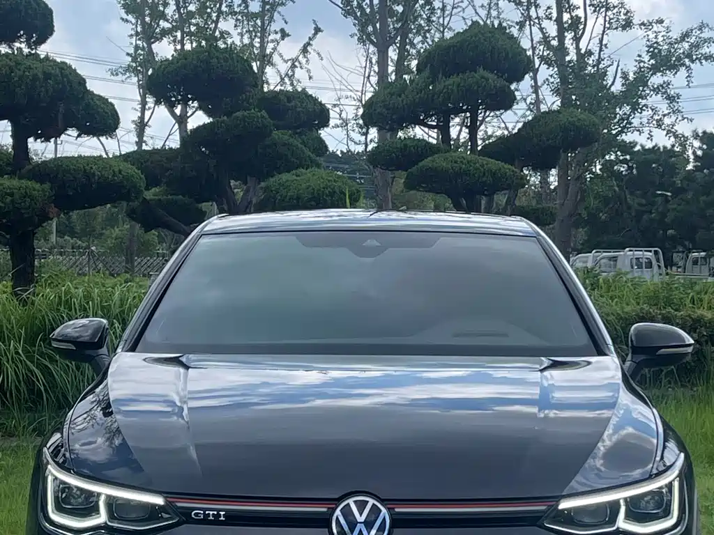 Volkswagen Golf GTI 2022 — фото 2
