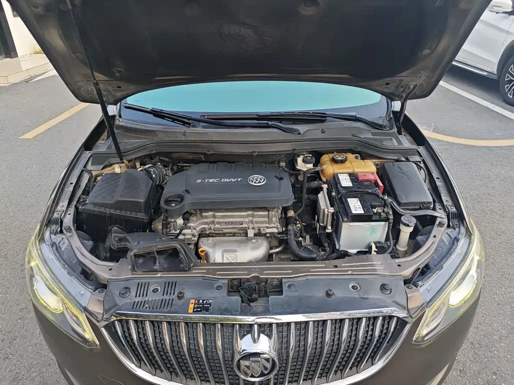 Buick Excelle 2017 — фото 15
