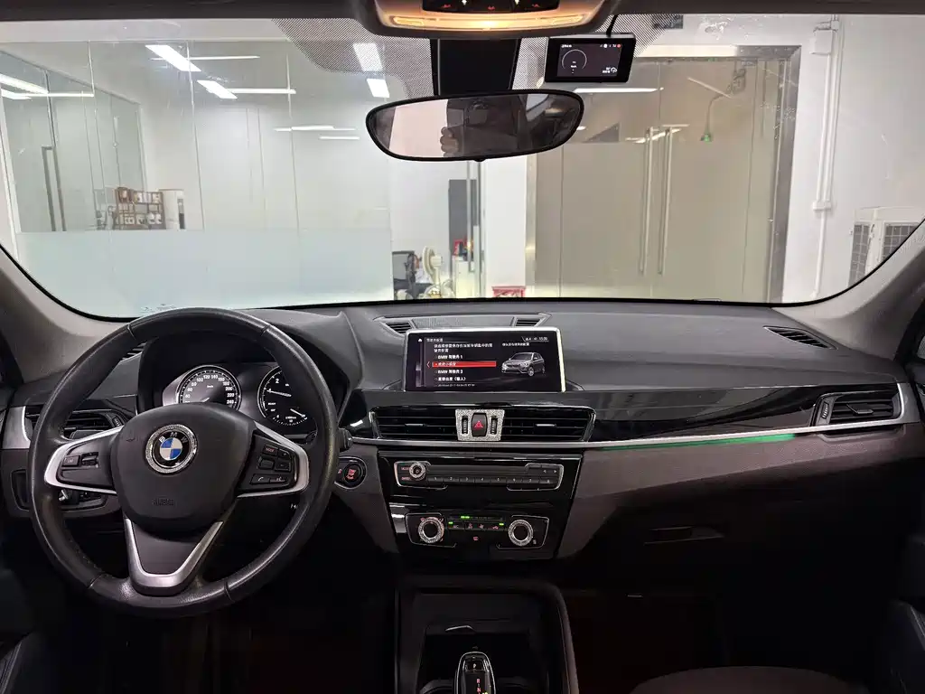 BMW X1 2020 — фото 16