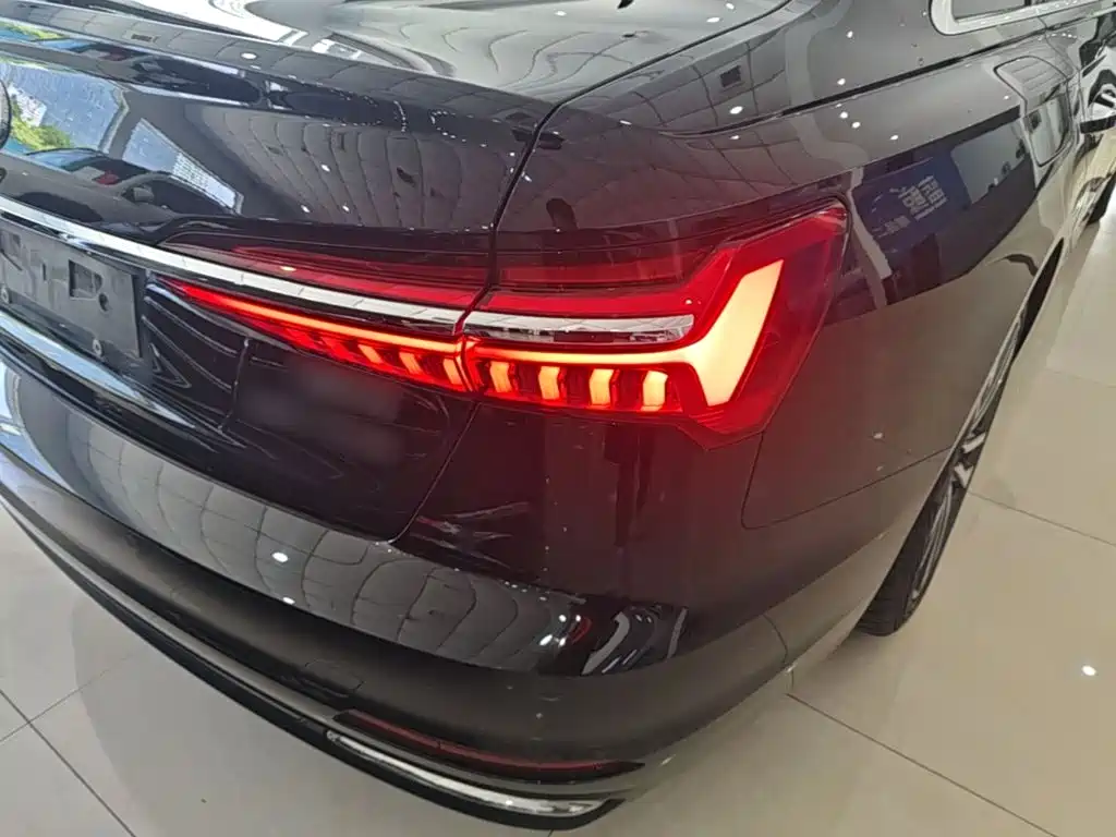 Audi A6L 2020 — фото 8
