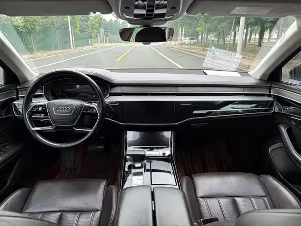Audi A8 2019
