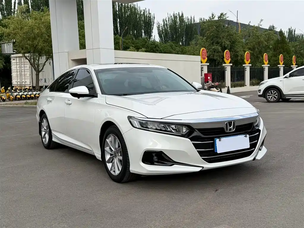 Honda Accord 2022 — фото 3