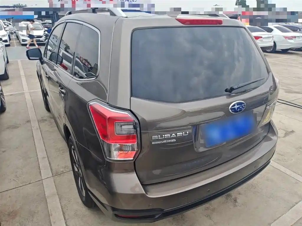 Subaru Forester 2017 — фото 5