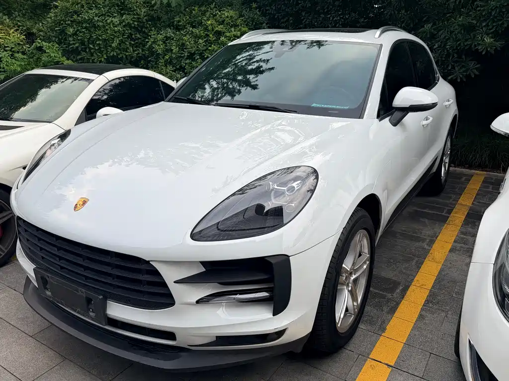 Porsche Macan 2017 — фото 3