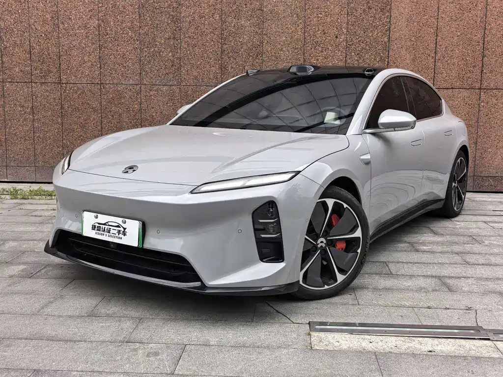 NIO ET5 2025