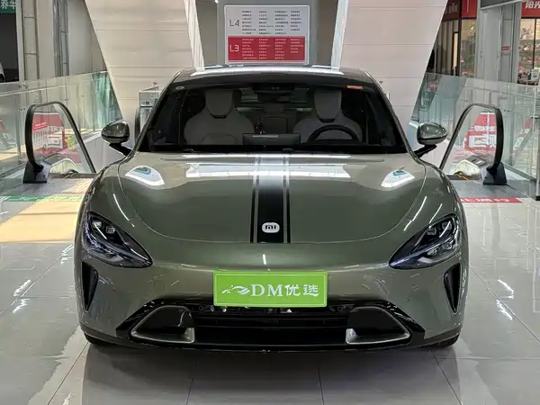 Xiaomi SU7 2025